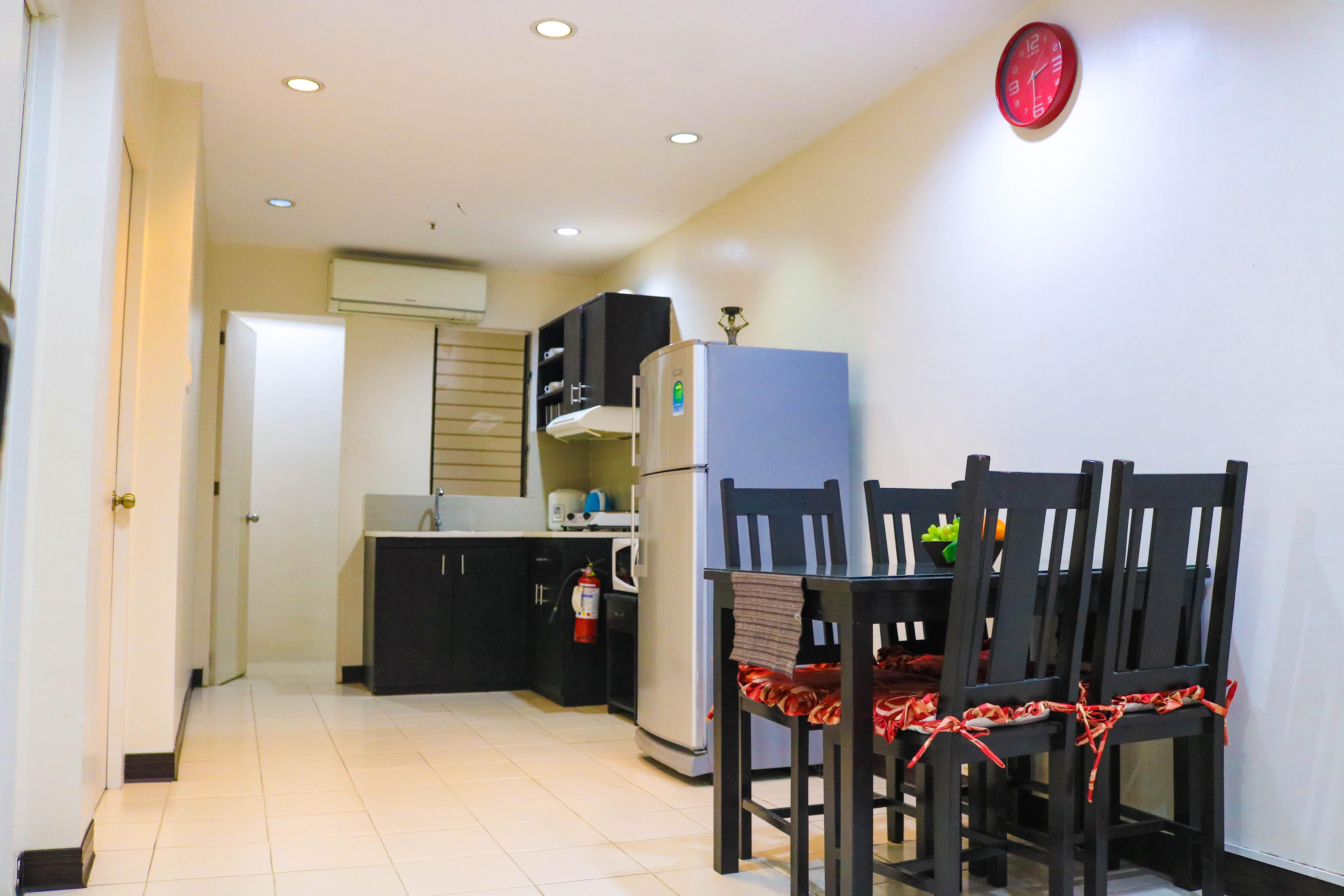 RedDoorz Plus @ Mabolo Cebu Stadt Exterior foto